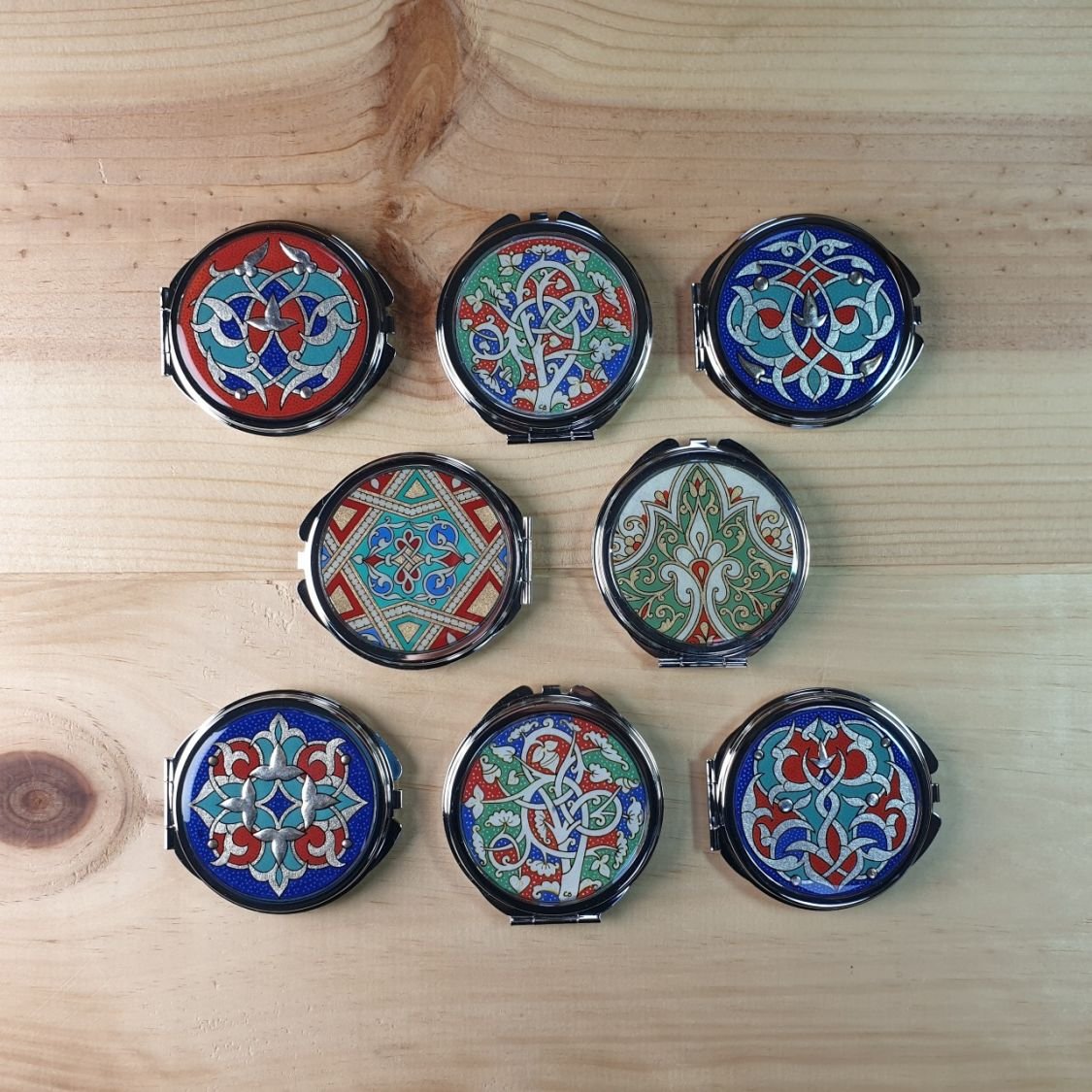 Arabesque belyst väskspegel