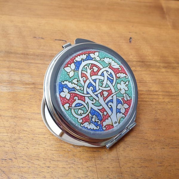 Spegel i v&auml;ska "White vine