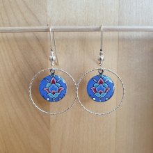 Blå/silver/grön/rosa blomma och arabesque hängande örhängen